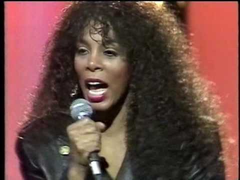 Donna Summer – Hot Stuff