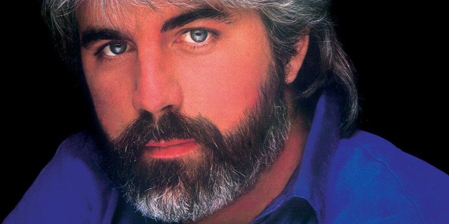 The Doobie Brothers – What A Fool Believes (Official Music Video)
