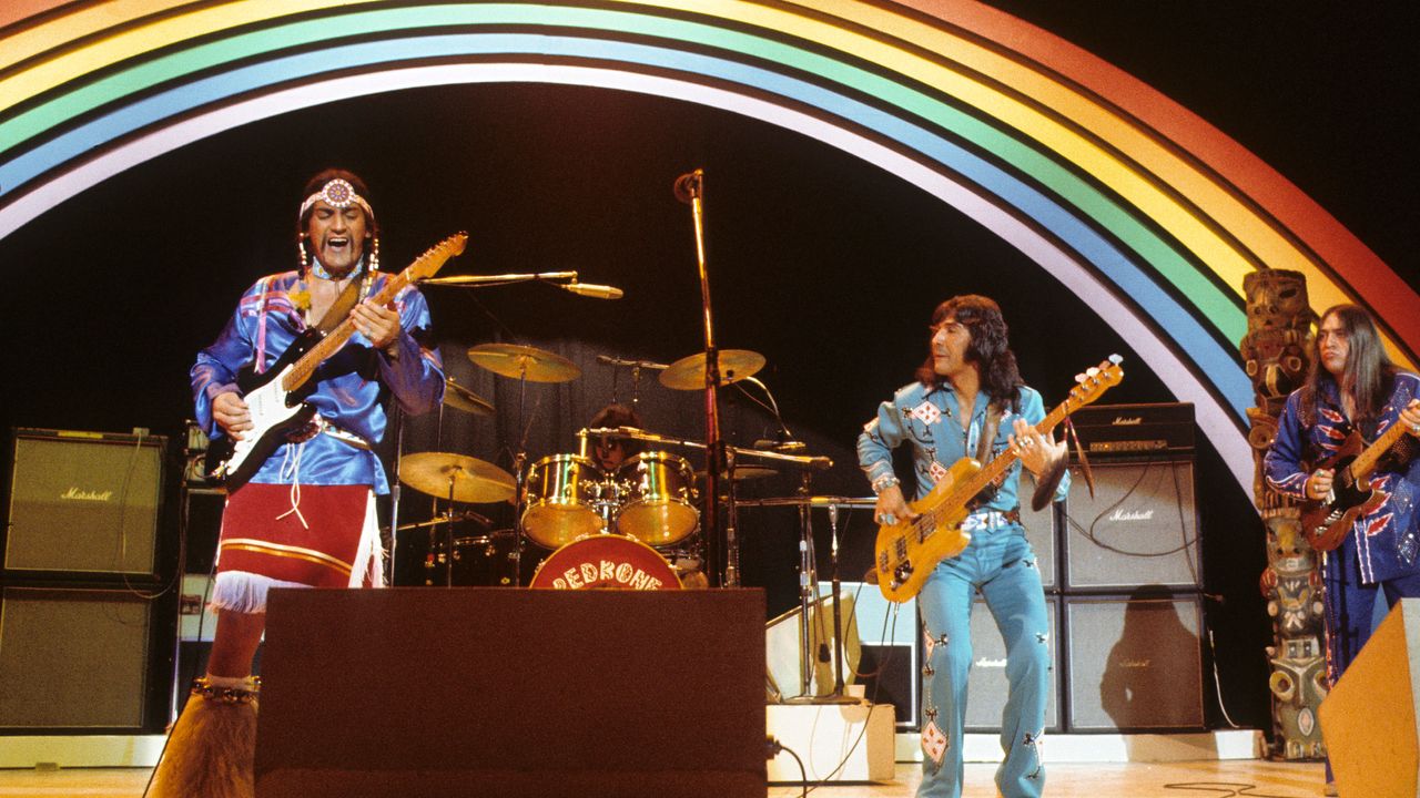 Redbone – Come And Get Your Love – LIVE 1974 The Midnight Special